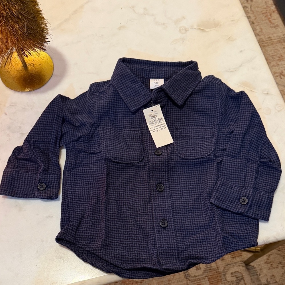 NWT BABY GAP Navy Blue Button-Up Shirt 6-12m‎